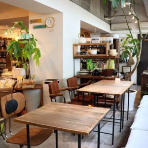 喫茶スペースで楽しめる、3つの焙煎所のコーヒー